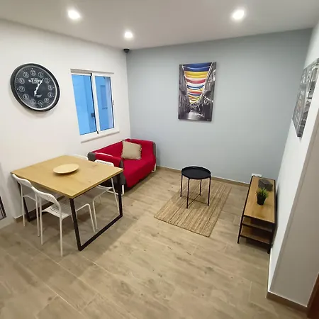 Good Vibes - Λάγος