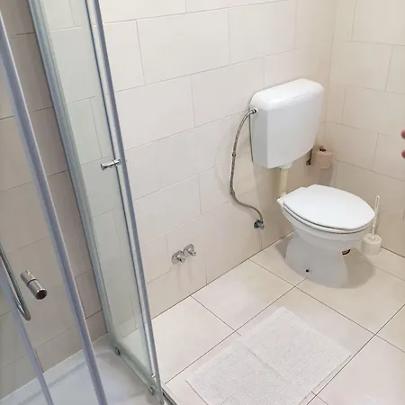 Good Vibes - לאגוּ‏ש